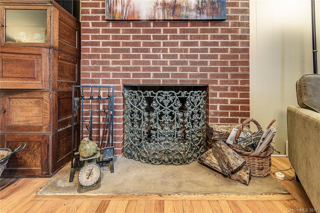 39 Avery Creek Road - Photo 19