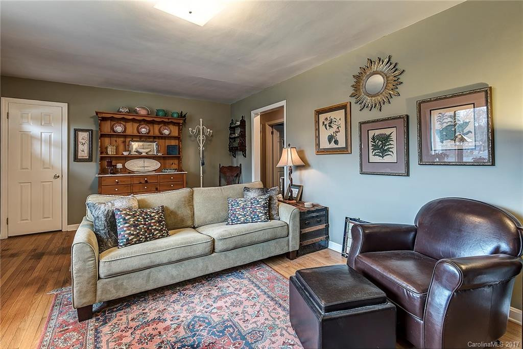 39 Avery Creek Road - Photo 5