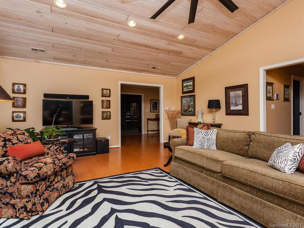 23 Tall Pines Trail #7 - Photo 4