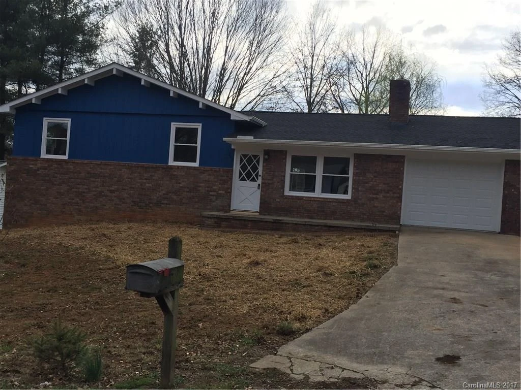 208 Clover Drive