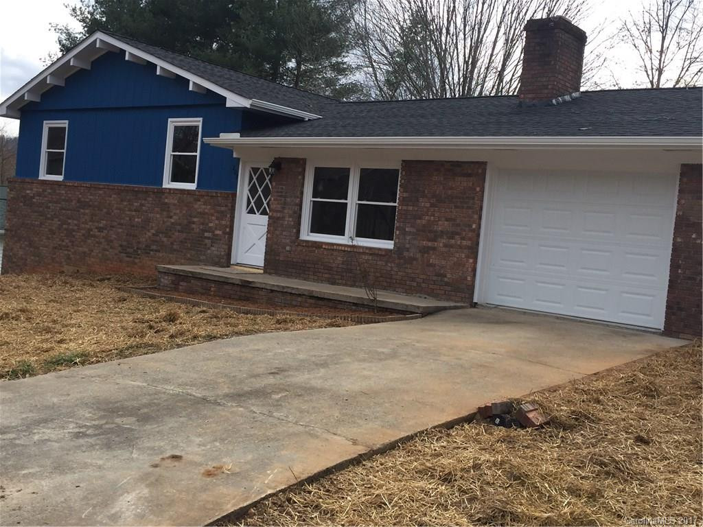 208 Clover Drive - Photo 2