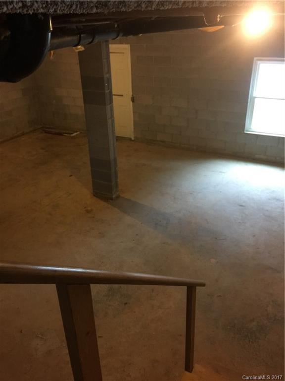 208 Clover Drive - Photo 14