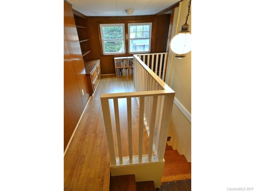 610 Brookshire Street - Photo 11
