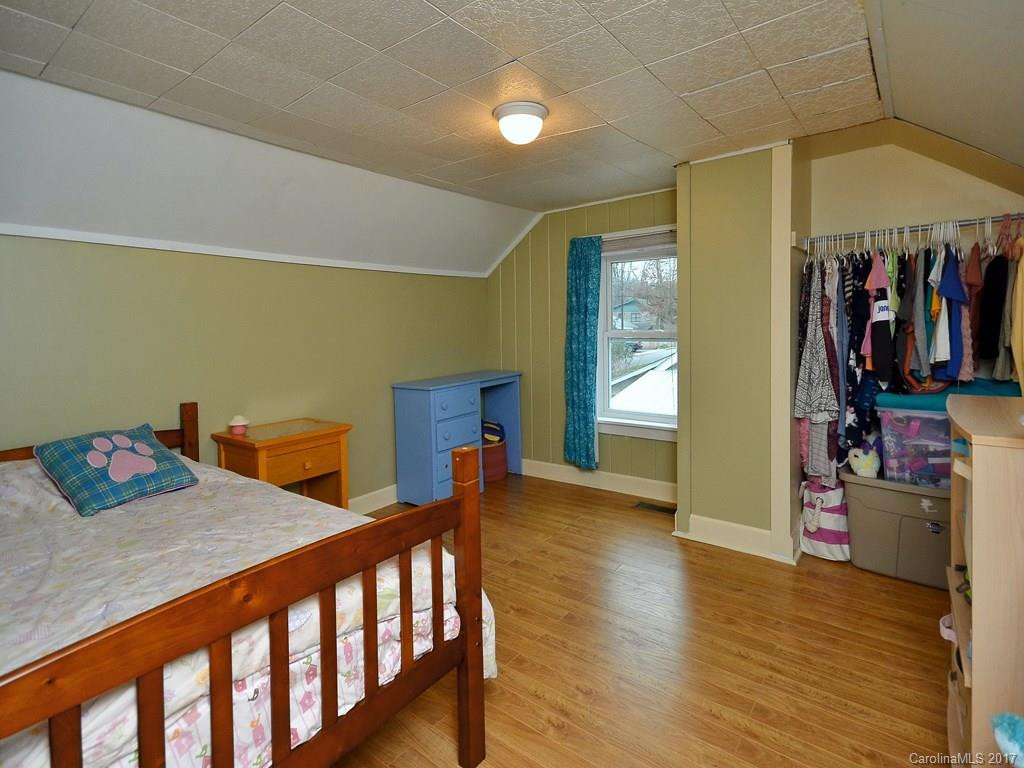 610 Brookshire Street - Photo 10