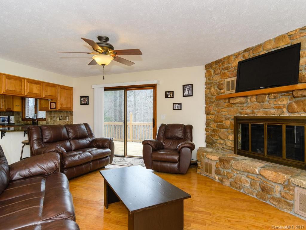 720 Greenwood Drive - Photo 16