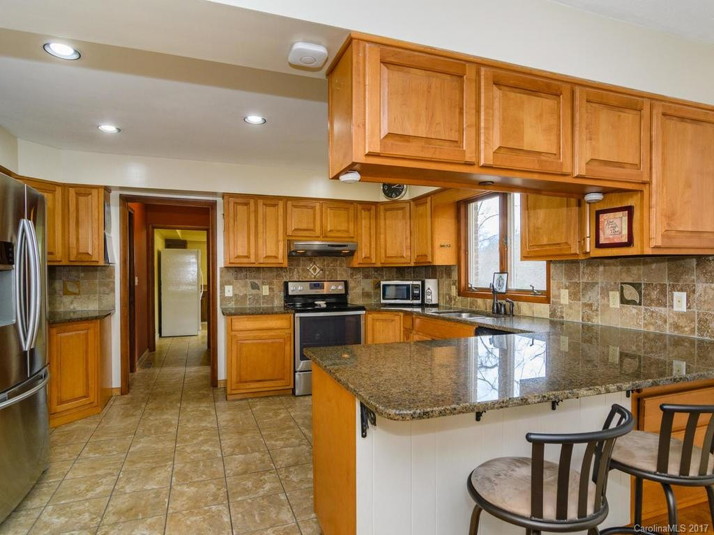 720 Greenwood Drive - Photo 7