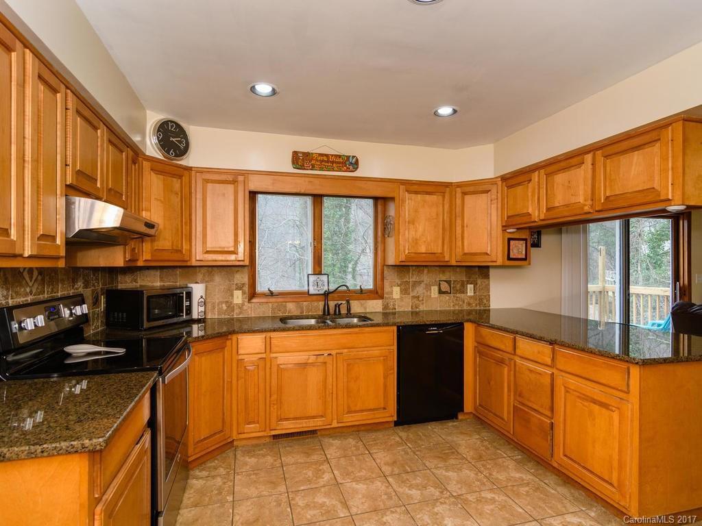 720 Greenwood Drive - Photo 8