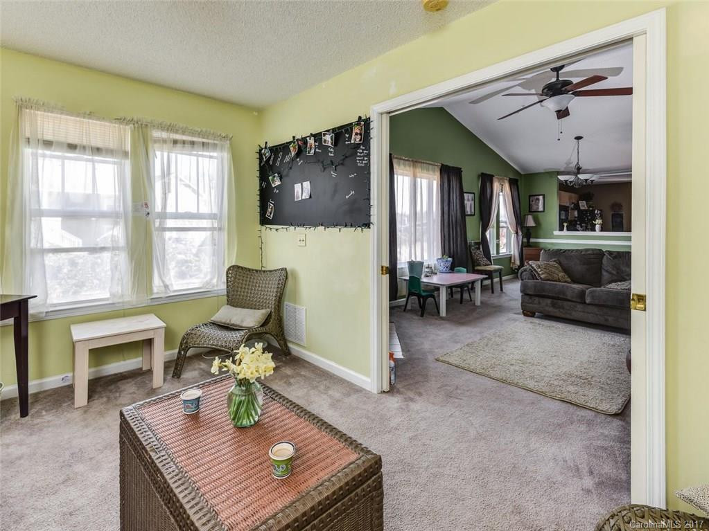 1606 Deermouse Way - Photo 8