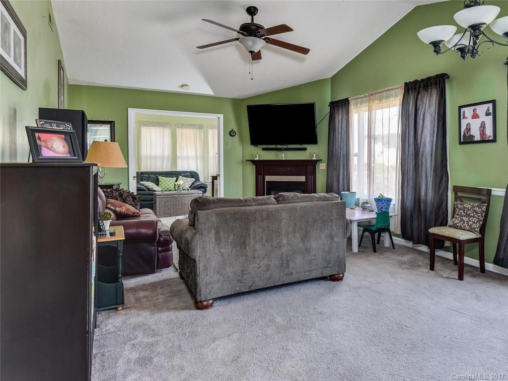 1606 Deermouse Way - Photo 10