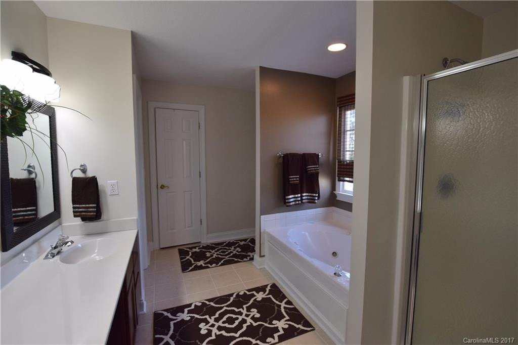 1 Winding Oak Drive - Photo 16