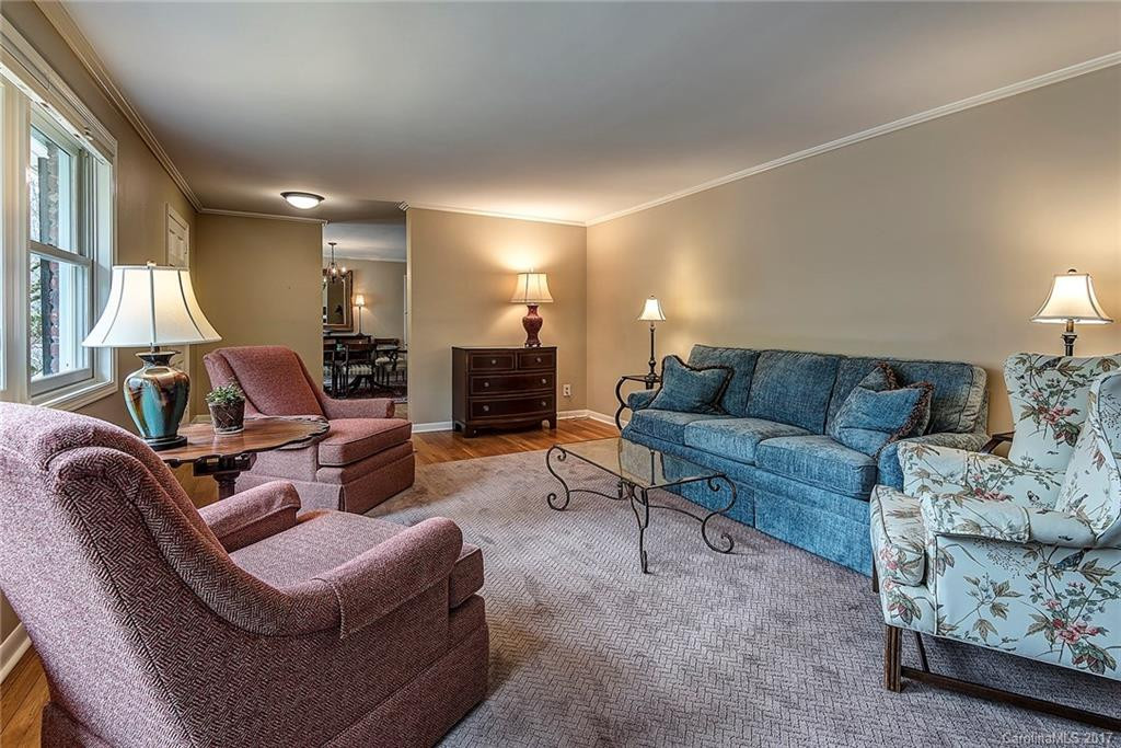 30 Maplewood Road - Photo 3