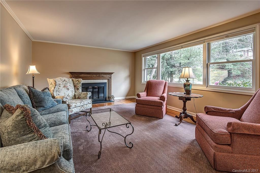 30 Maplewood Road - Photo 4