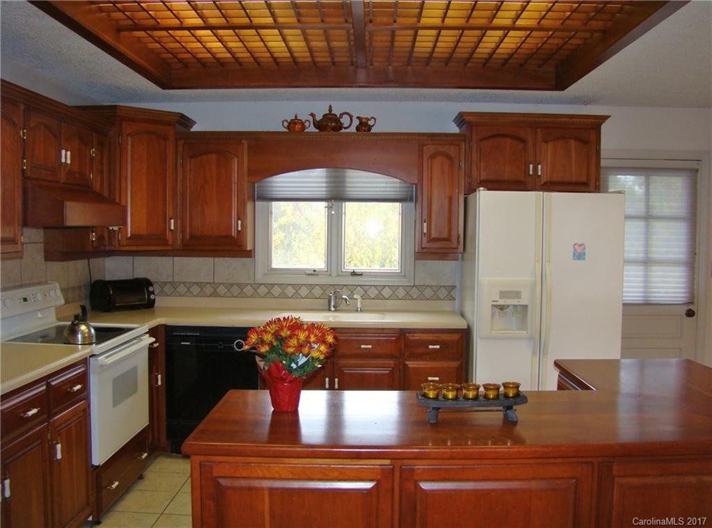 17 Oakland Street #1 - Photo 2