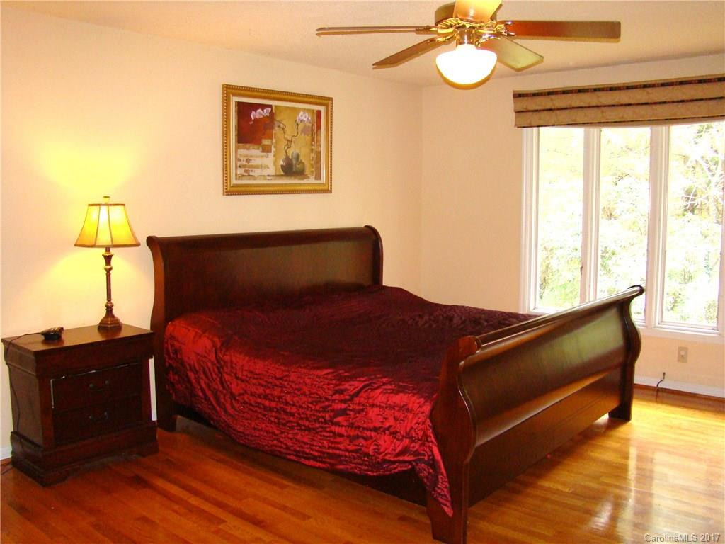 17 Oakland Street #1 - Photo 3