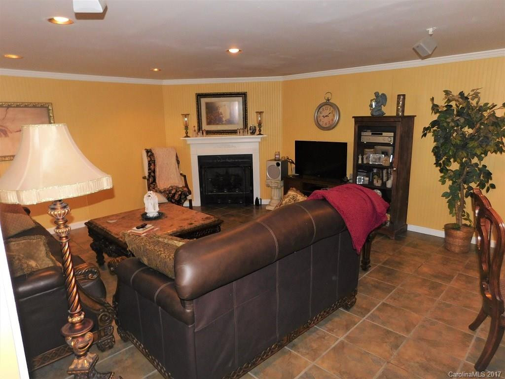 116 Breezewood Circle - Photo 14