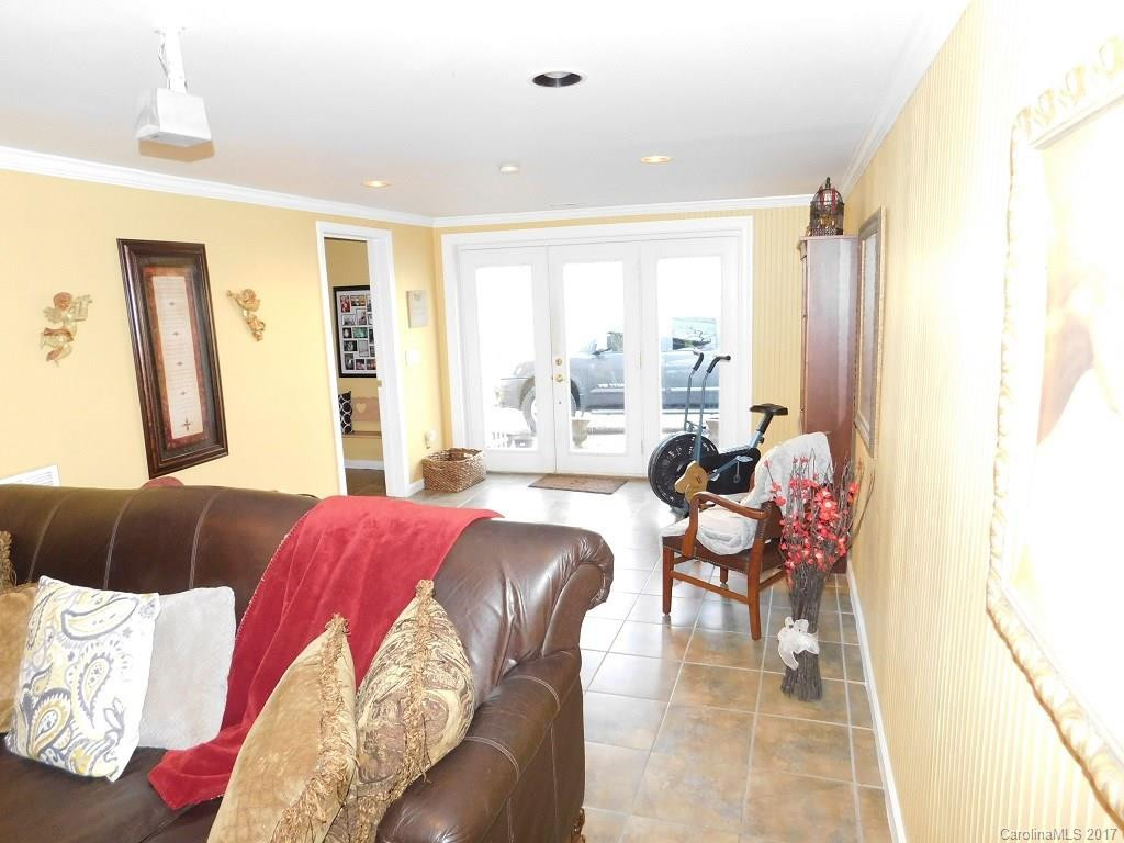 116 Breezewood Circle - Photo 17