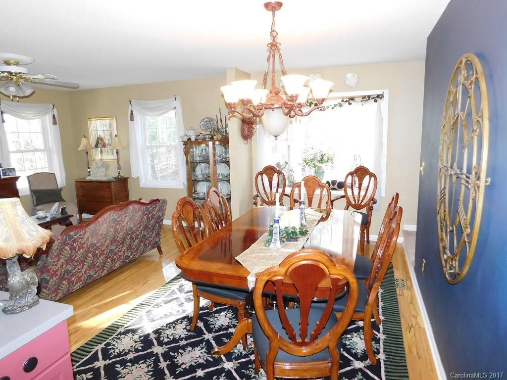 116 Breezewood Circle - Photo 6