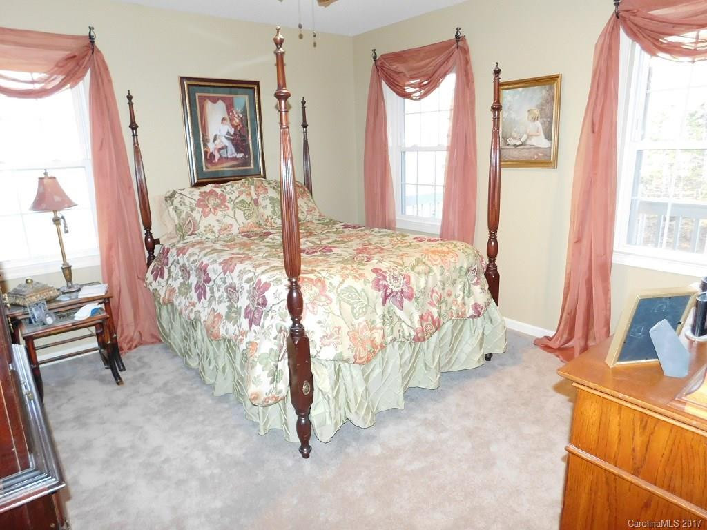116 Breezewood Circle - Photo 8