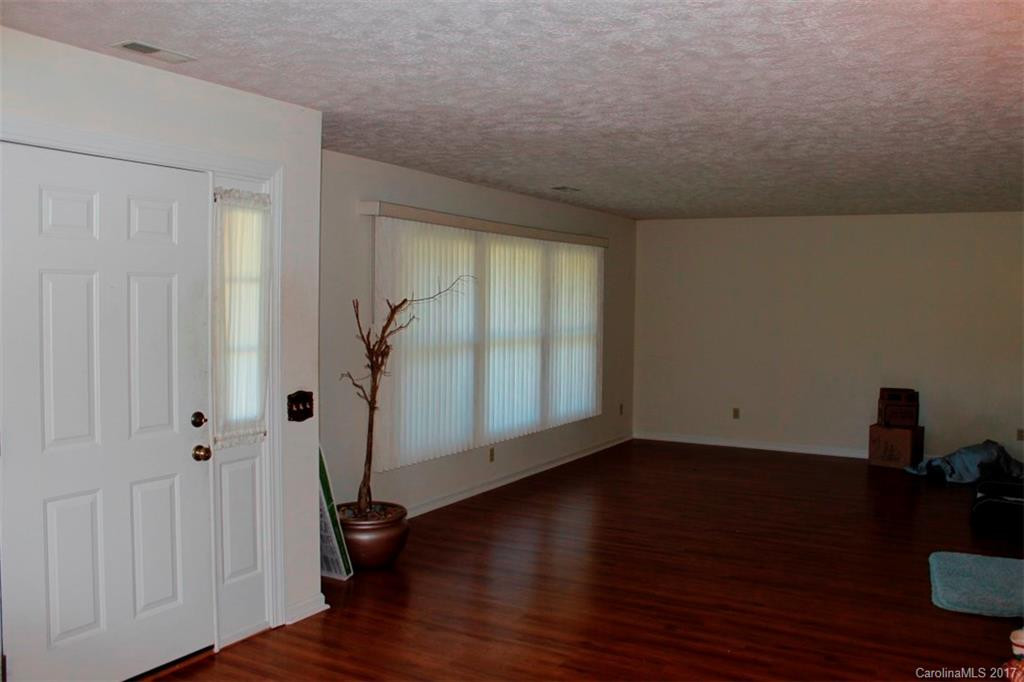 102 Tanager Lane #1 - Photo 5
