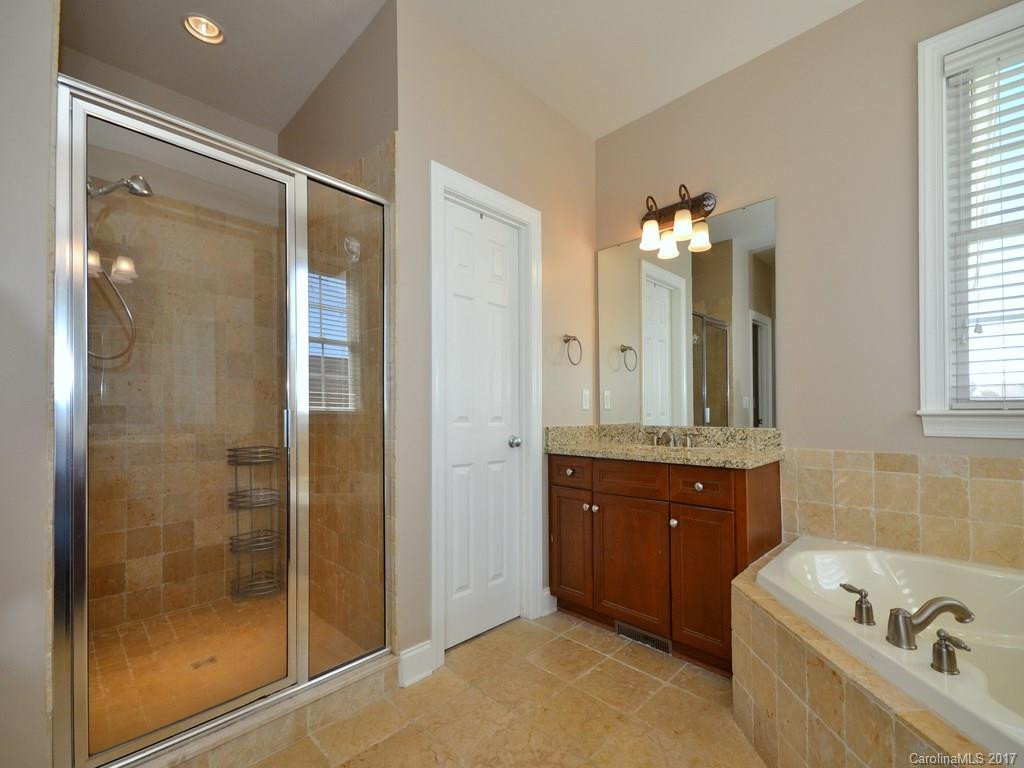 23 Dearborn Street - Photo 12