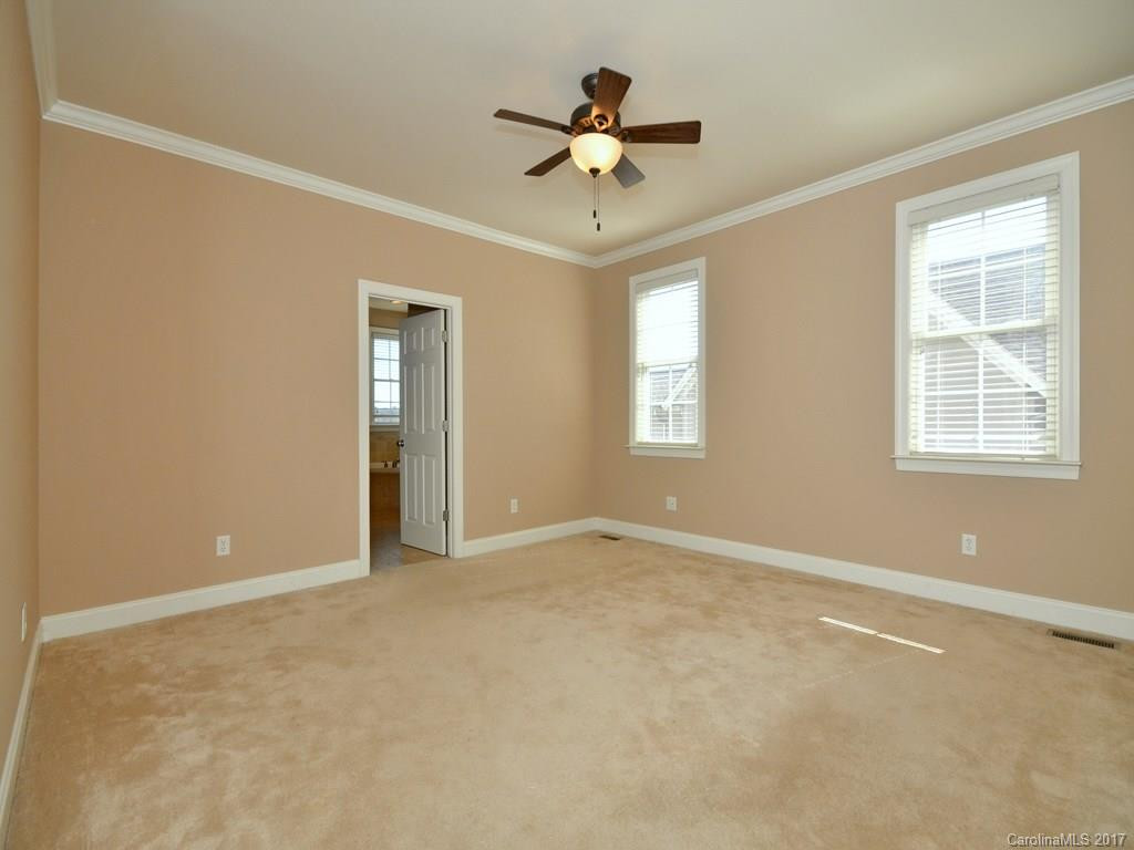 23 Dearborn Street - Photo 10