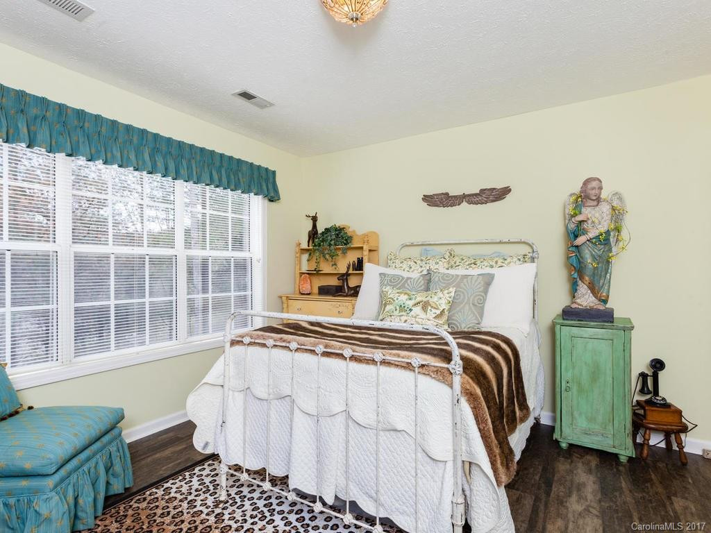 870 Park Place #n/a - Photo 17