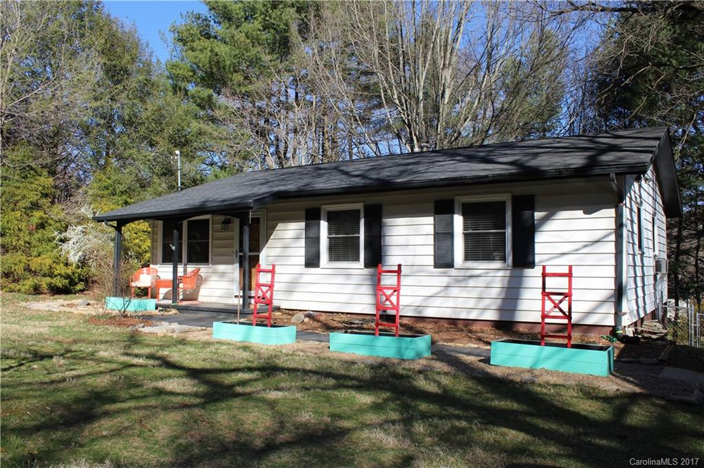 10 Hillview Circle