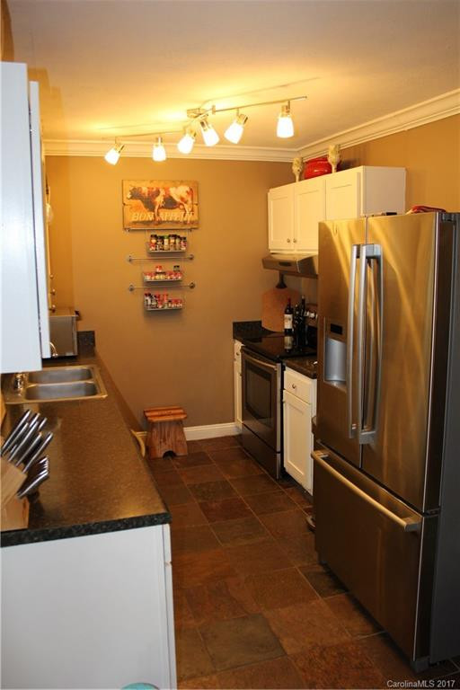 10 Hillview Circle - Photo 7