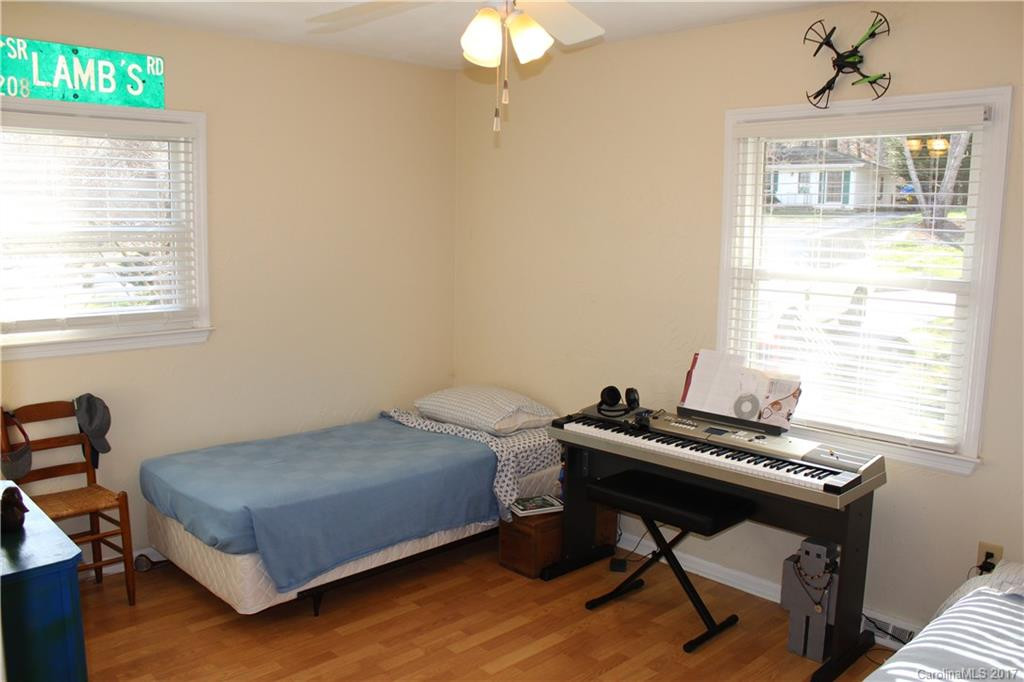 10 Hillview Circle - Photo 9