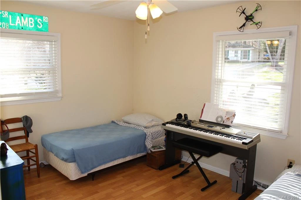 10 Hillview Circle - Photo 9