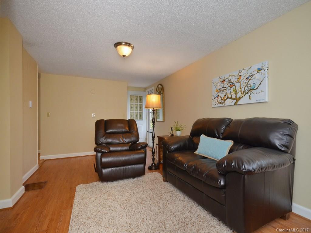 15 Miller Road - Photo 2