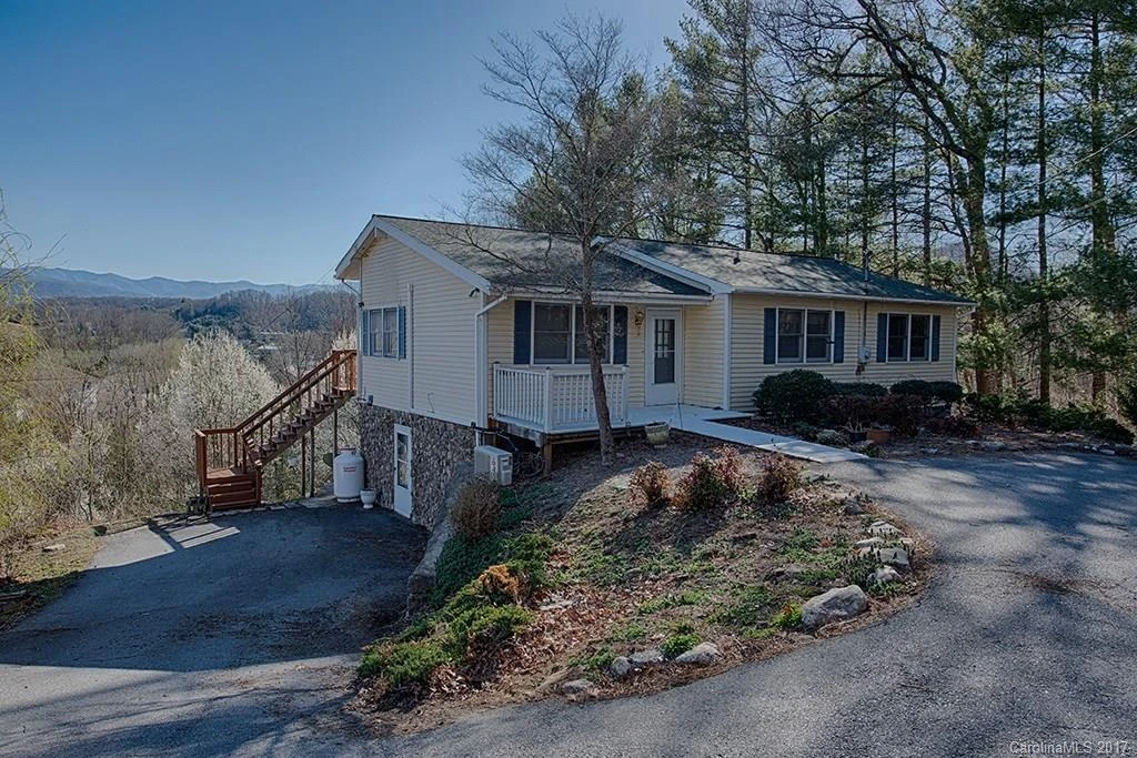 81 Sandow Lane #1
