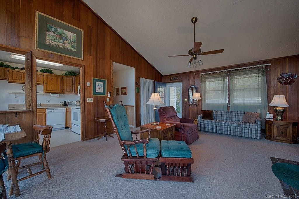 81 Sandow Lane #1 - Photo 4