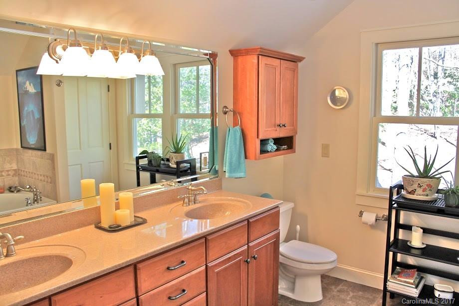 54 Cheshire Drive - Photo 12