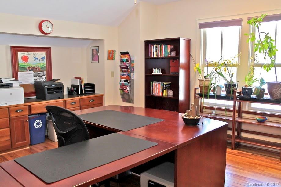 54 Cheshire Drive - Photo 14