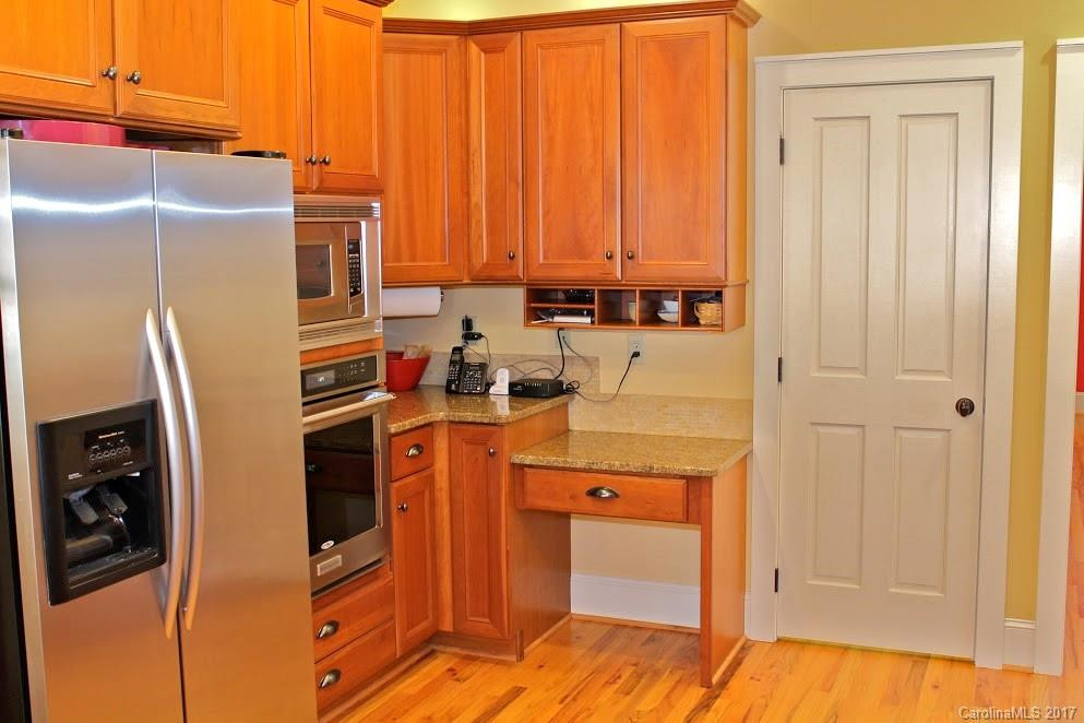 54 Cheshire Drive - Photo 6