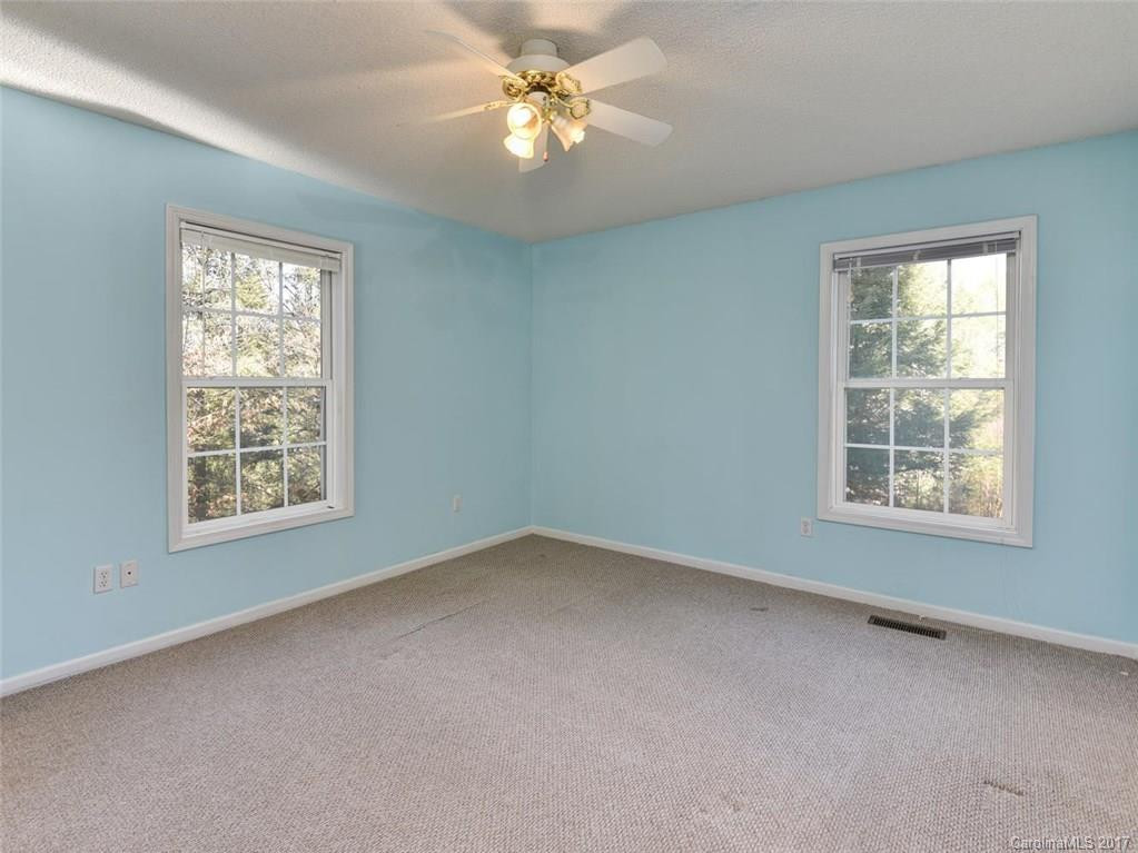 296 Whitt Branch Road - Photo 11
