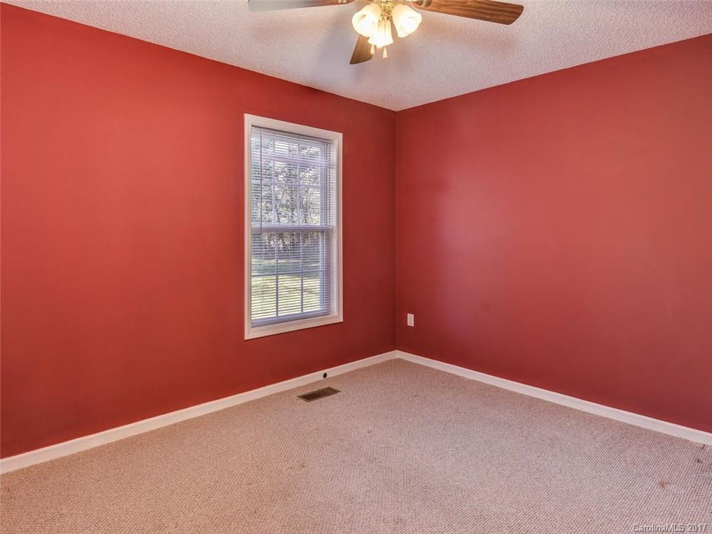 296 Whitt Branch Road - Photo 14