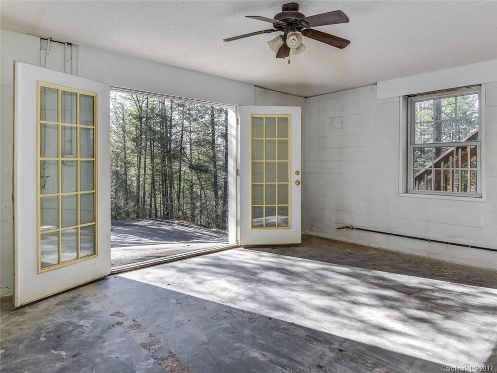296 Whitt Branch Road - Photo 19