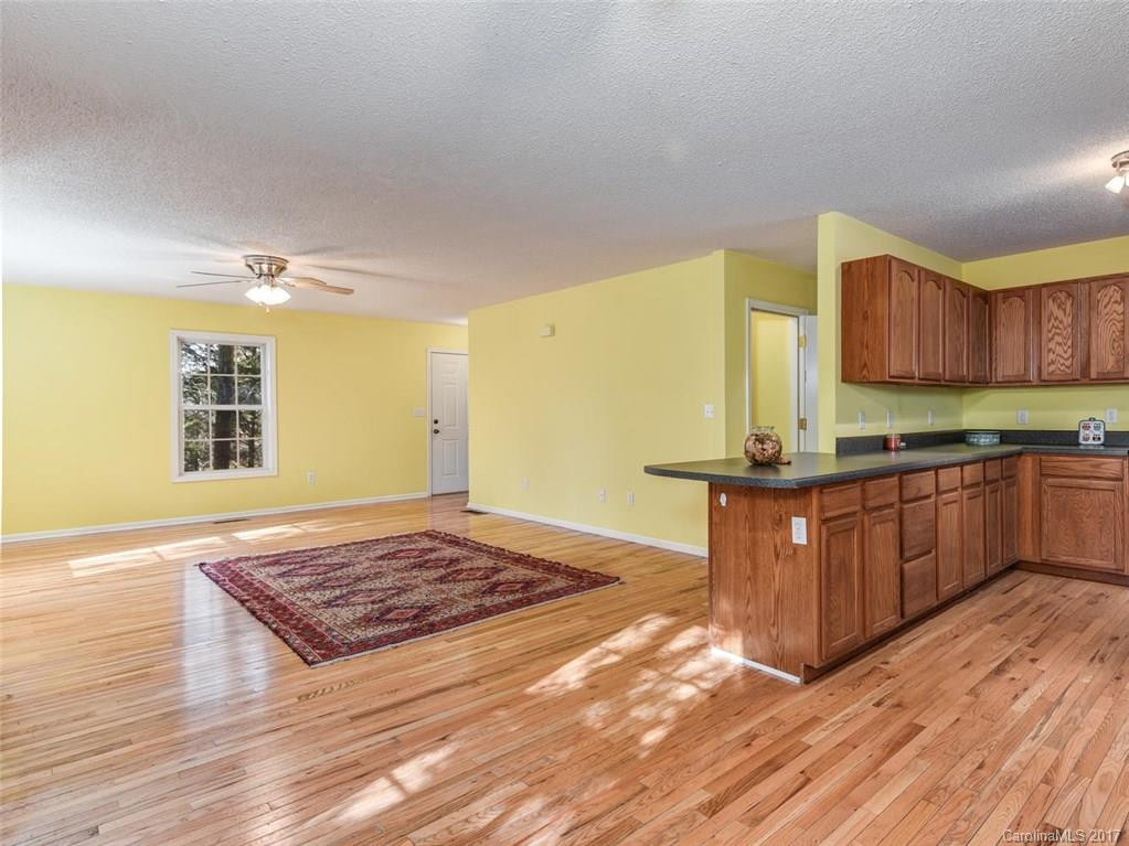 296 Whitt Branch Road - Photo 7