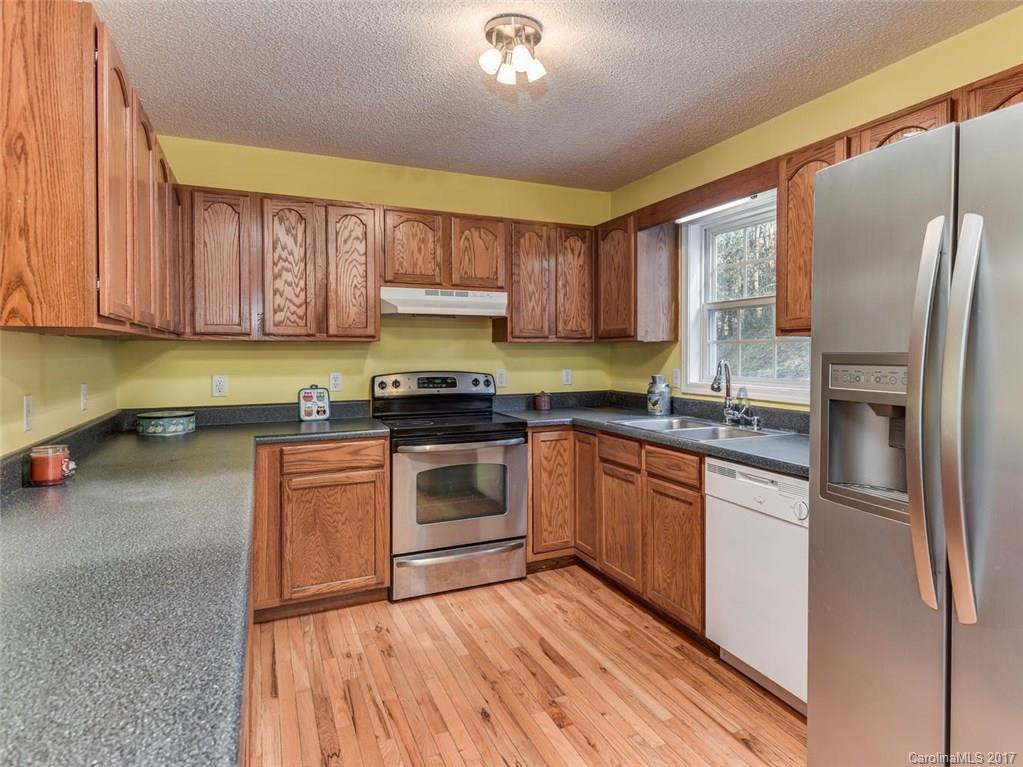 296 Whitt Branch Road - Photo 9