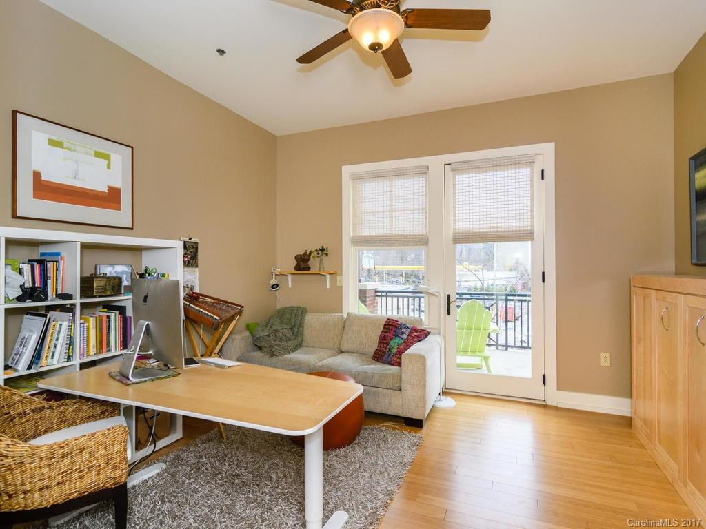 190 Broadway Street #303 - Photo 8
