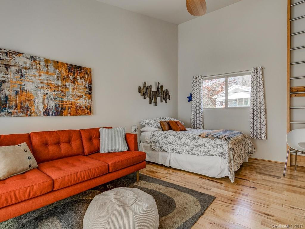 71 Joyner Avenue - Photo 12