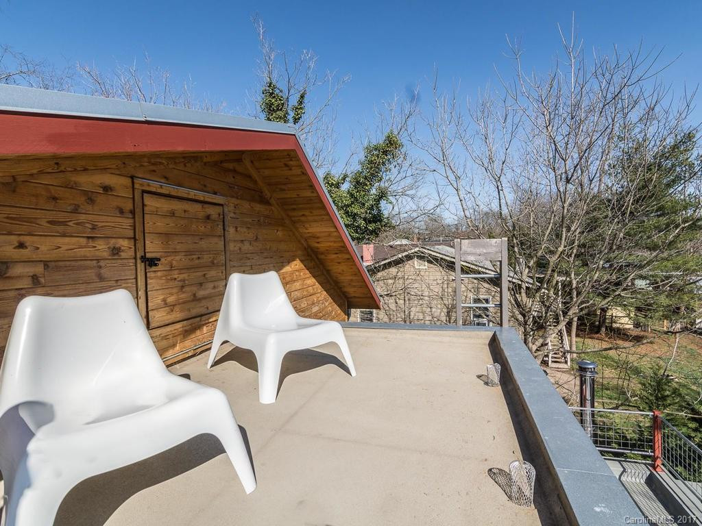 71 Joyner Avenue - Photo 17