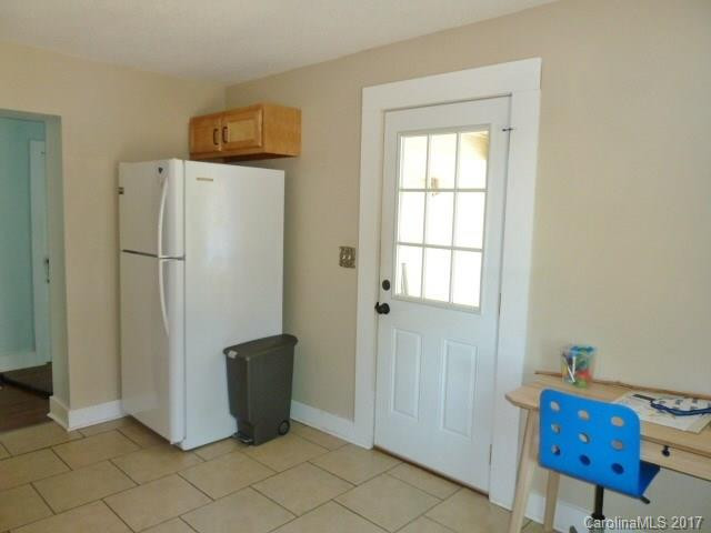 183 Pennsylvania Avenue - Photo 16
