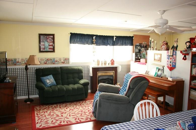 123 Cross Over Road - Photo 4