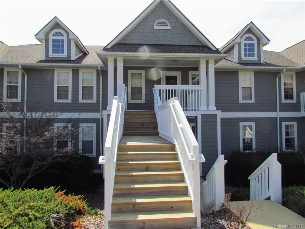 2704 Sagamore Lane #2704