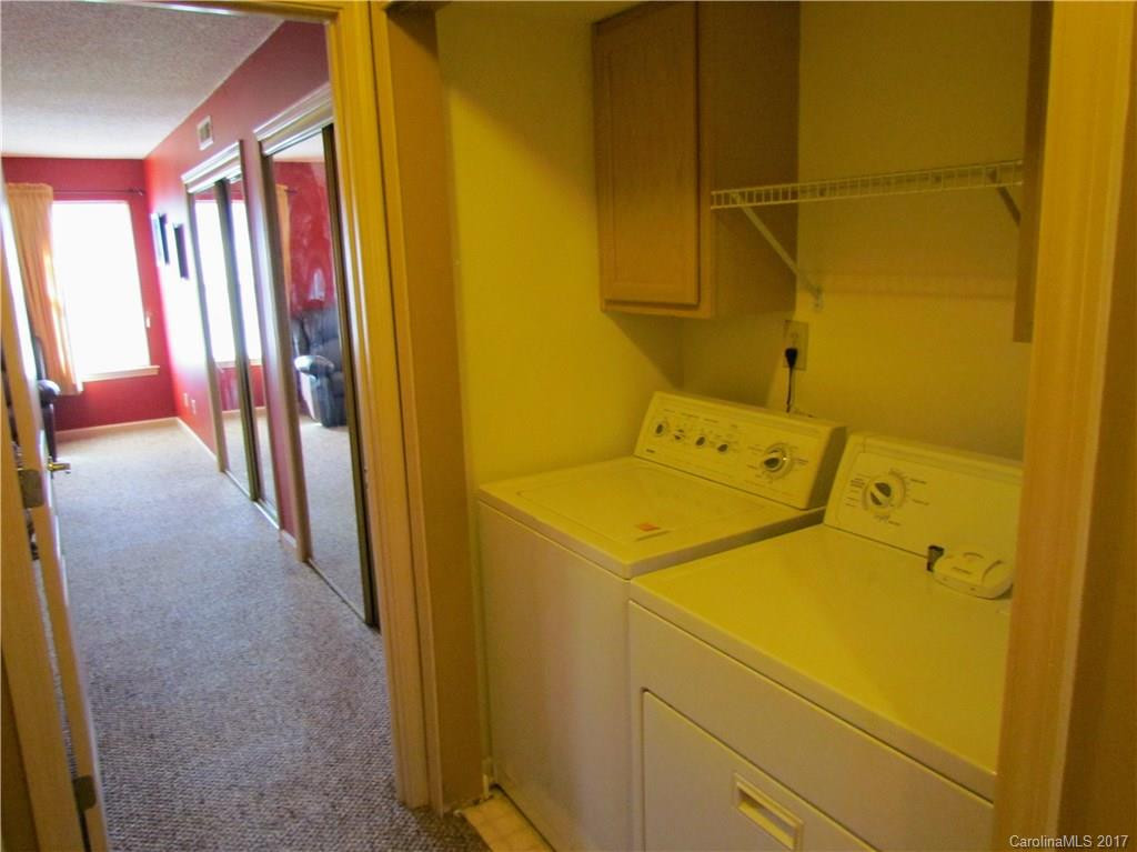 2704 Sagamore Lane #2704 - Photo 14