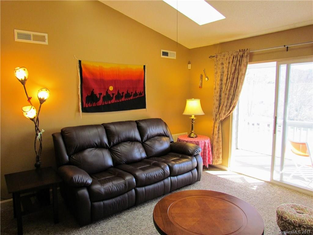 2704 Sagamore Lane #2704 - Photo 4