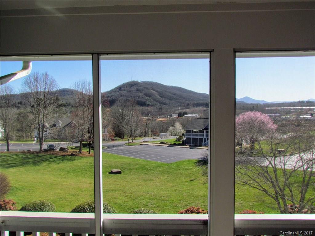 2704 Sagamore Lane #2704 - Photo 5
